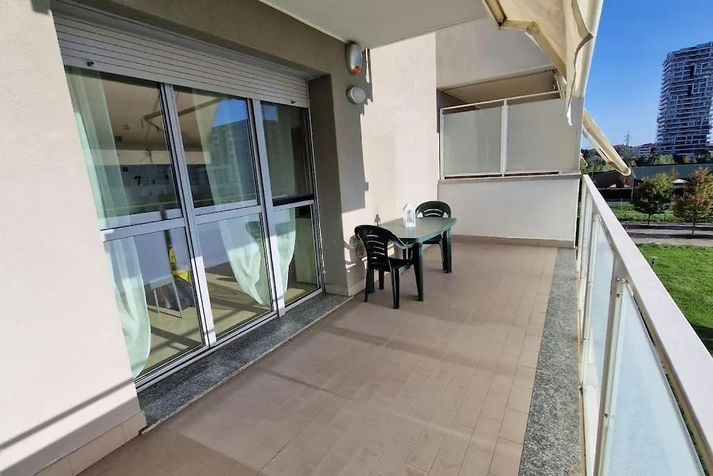 Adriano Park View Apartment Milan